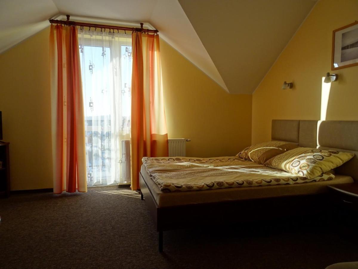 Willa Global Komfortowe Pokoje Nad Morzem Jastrzębia Góra Extérieur photo